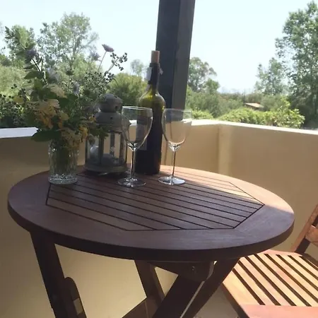 Apartment Relaxing Retreat In Chalikounas: Halikounas